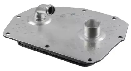 10 10 1022 SWAG масляный радиатор, двигательное масло